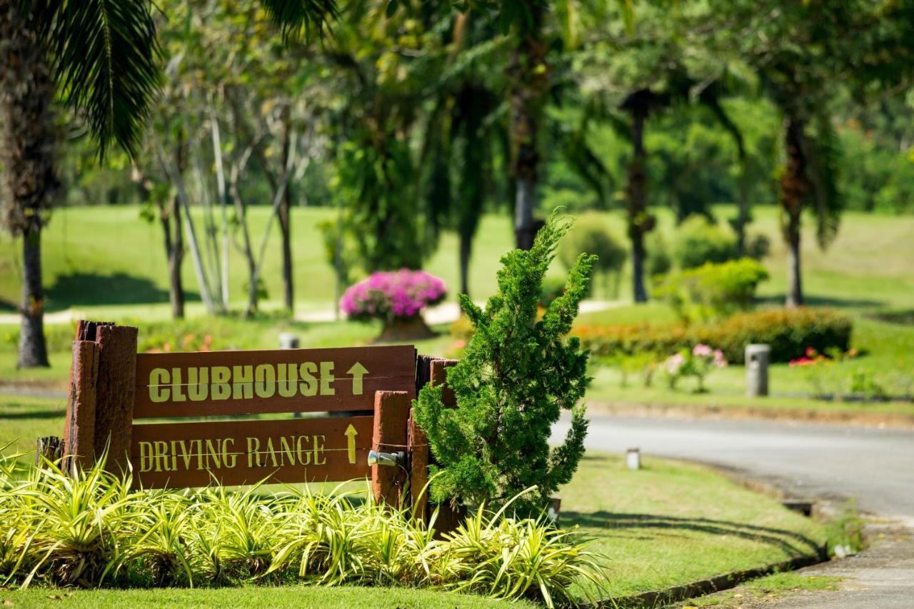 Blue Canyon Country Club Mai Khao Exterior foto