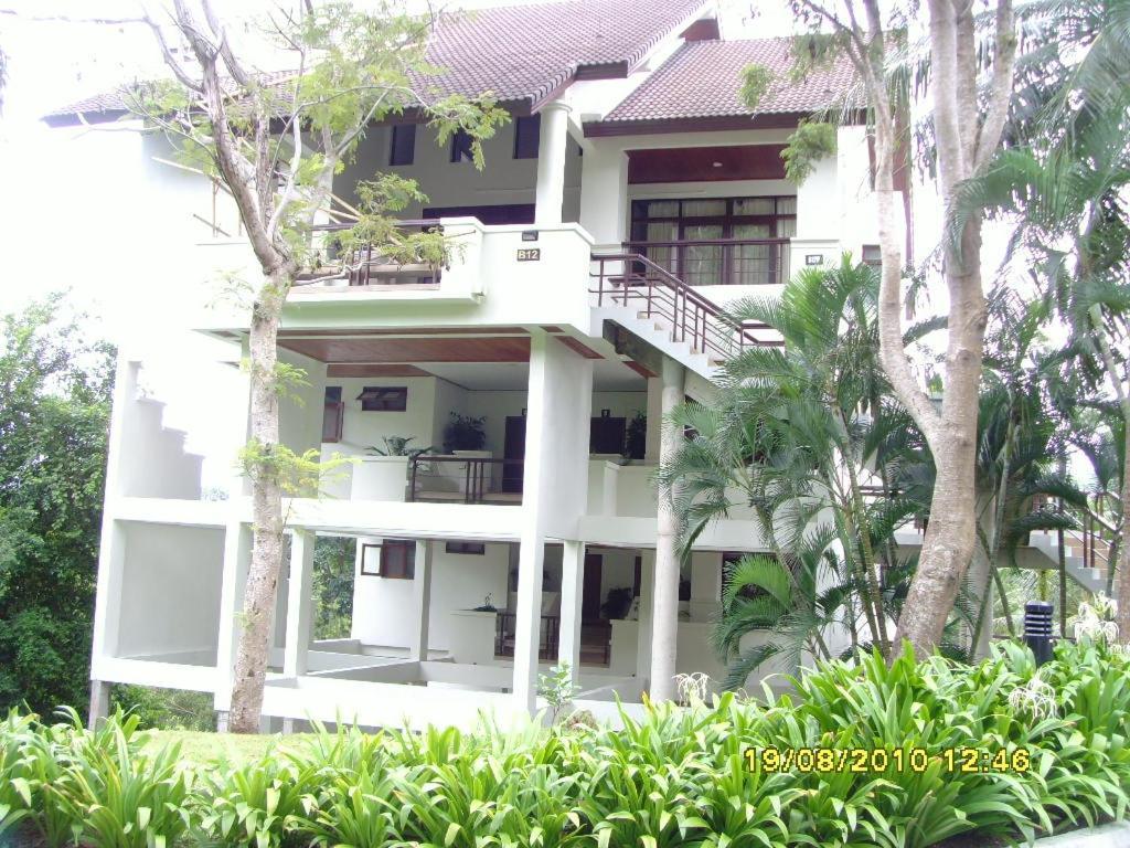 Blue Canyon Country Club Mai Khao Exterior foto